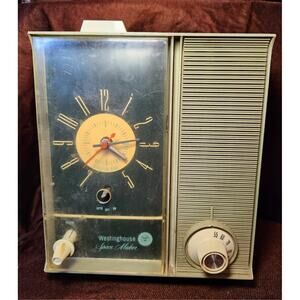 Westinghouse Space Maker tube Radio Vintage 1960s MCM Retro Model H210L5
